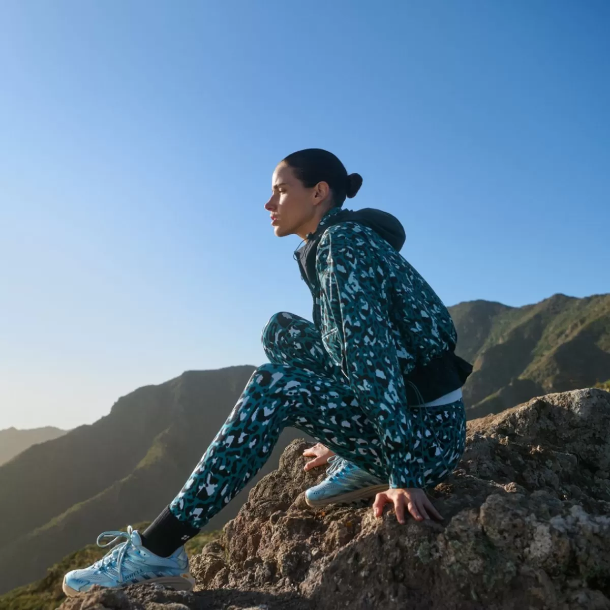 Women Merrell Women's Ascend Power Cargo Workout Legging X Sweaty Betty